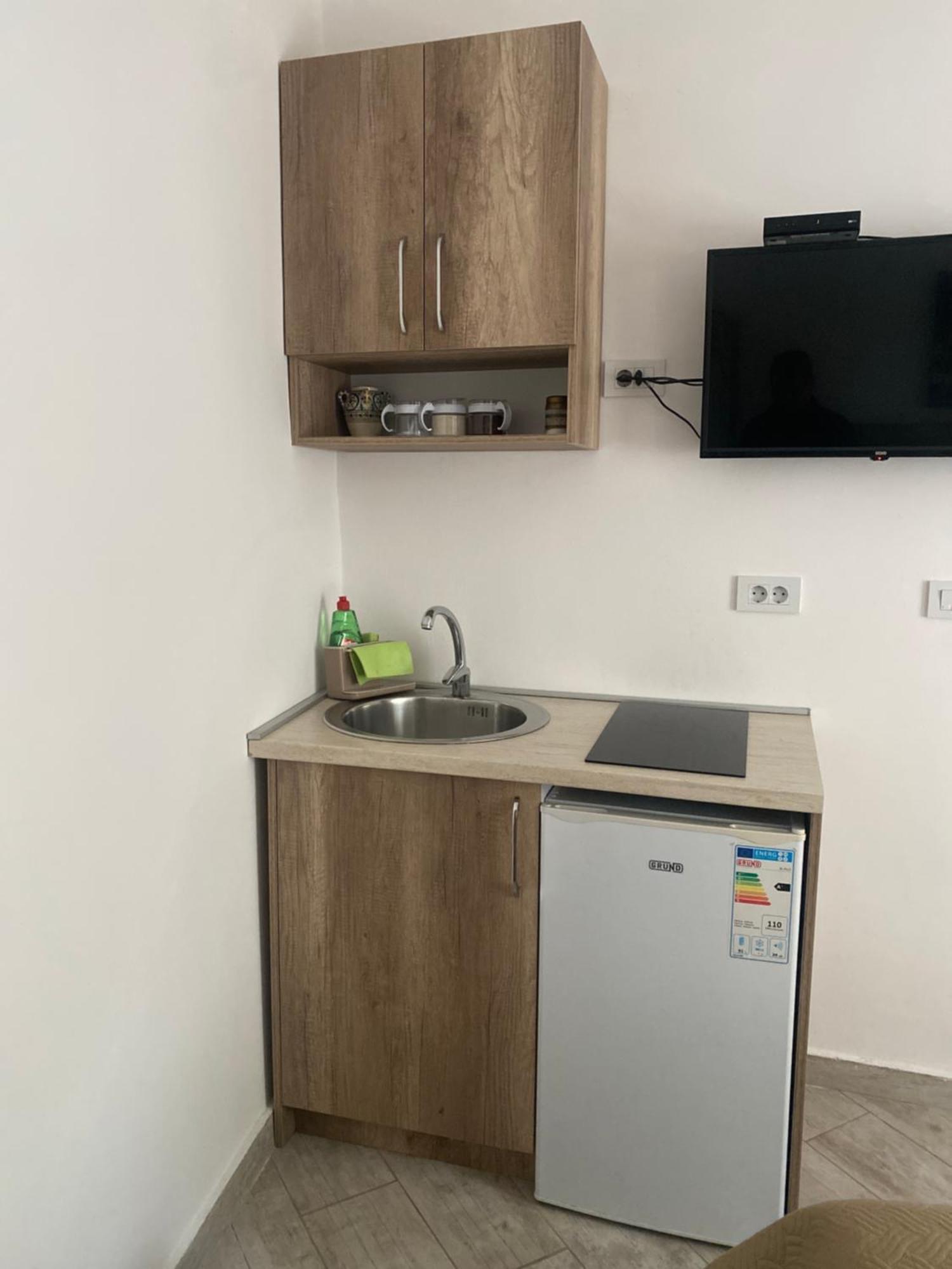 Apartments Gusar Ulcinj Exterior foto
